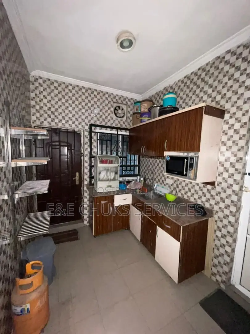 Furnished 4bdrm Bungalow in Obio-Akpor for sale