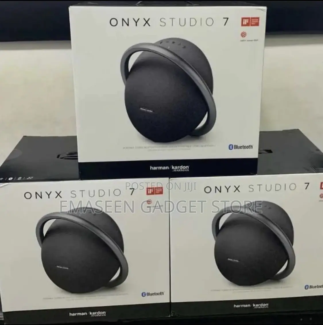 Onyx Studio 7