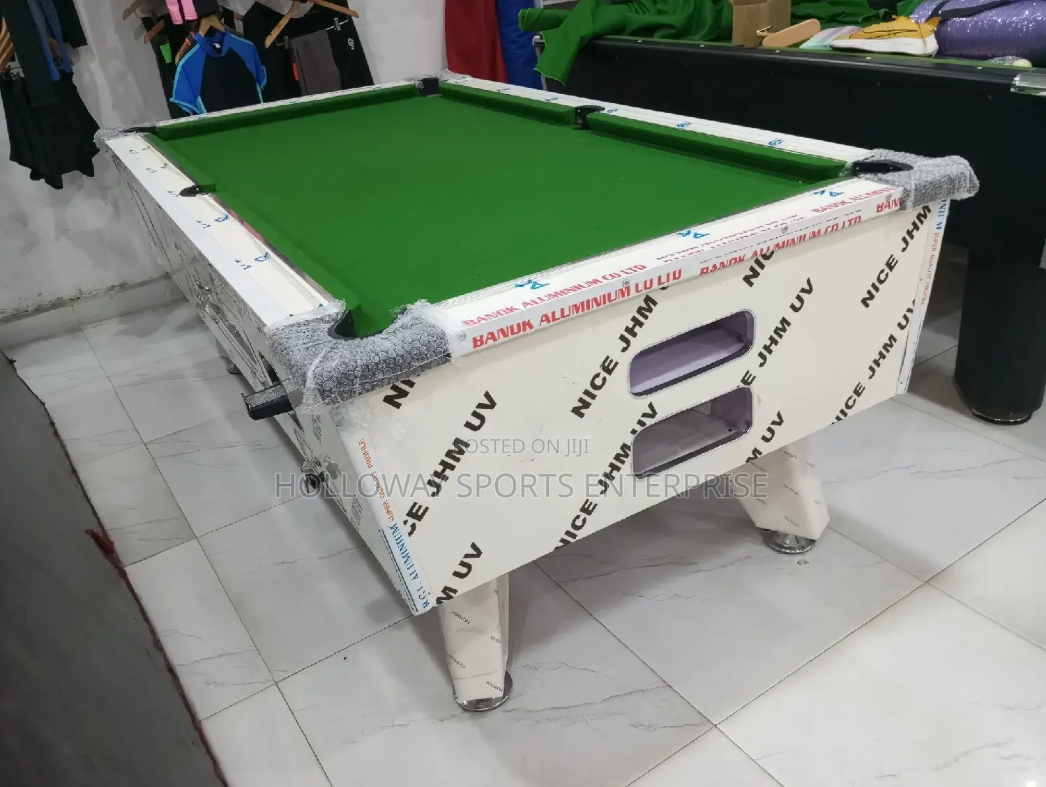 Factual Marble And Coin Snooker Table