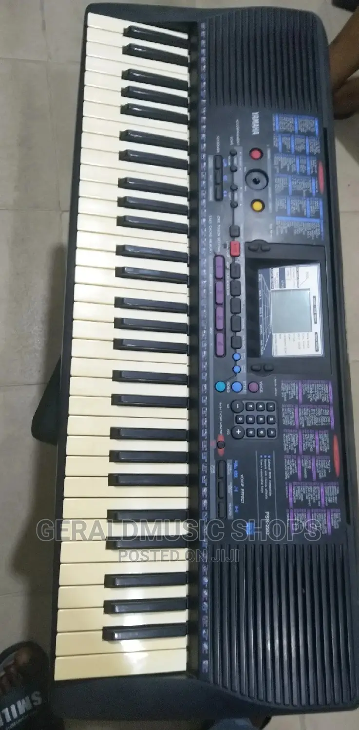 UK Used Yamaha PSR 200