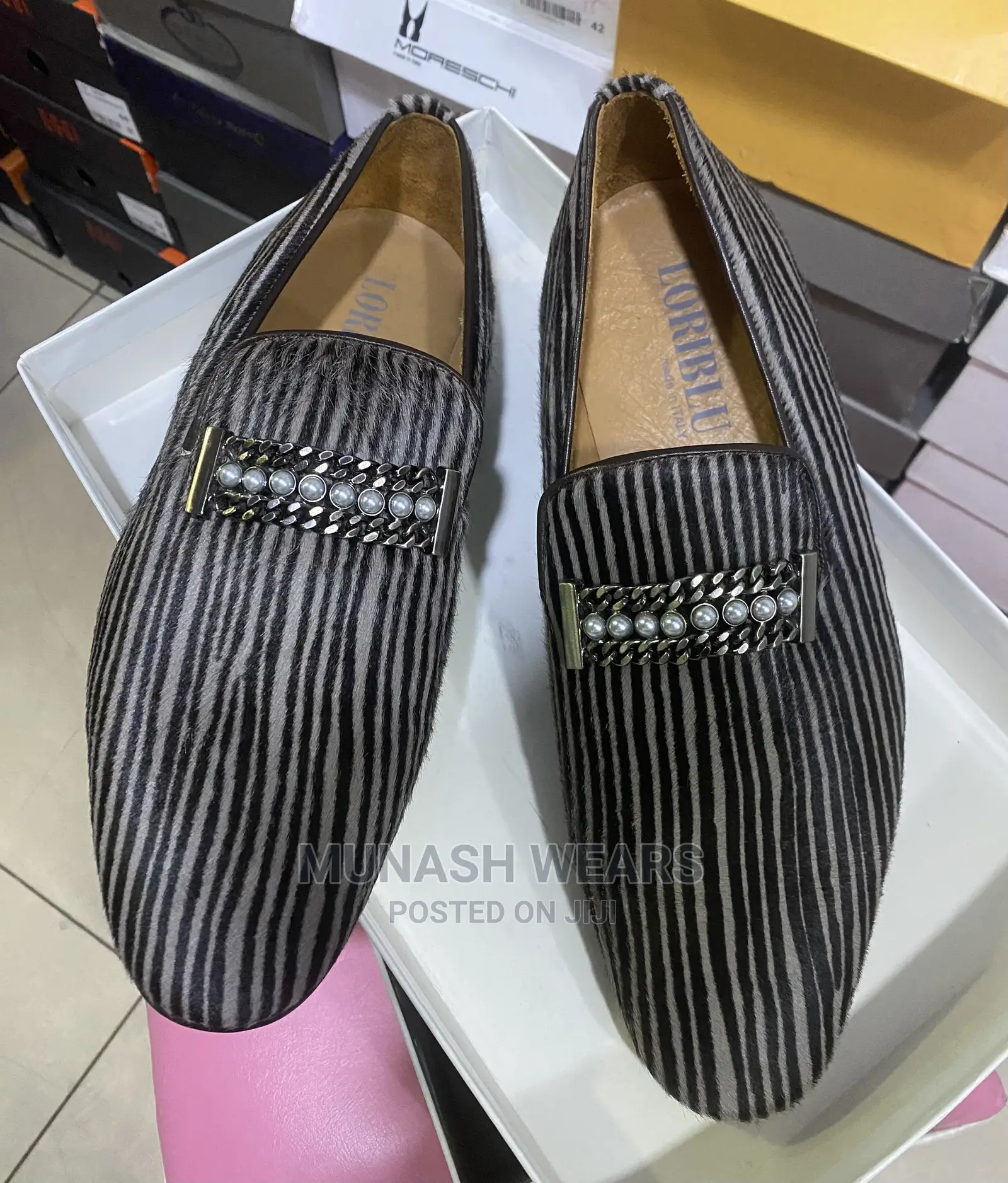 Italian Loriblue Shoe