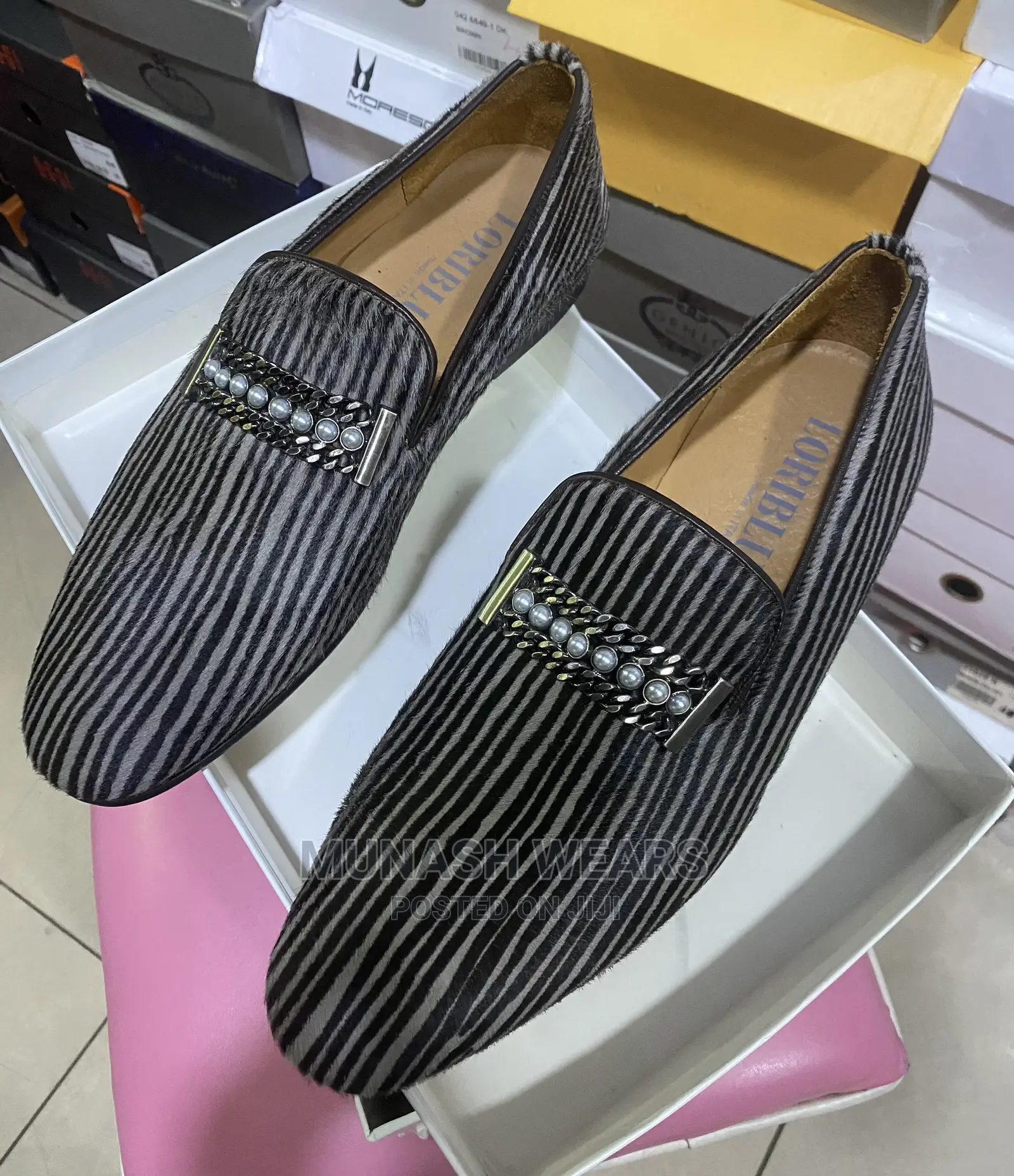Italian Loriblue Shoe