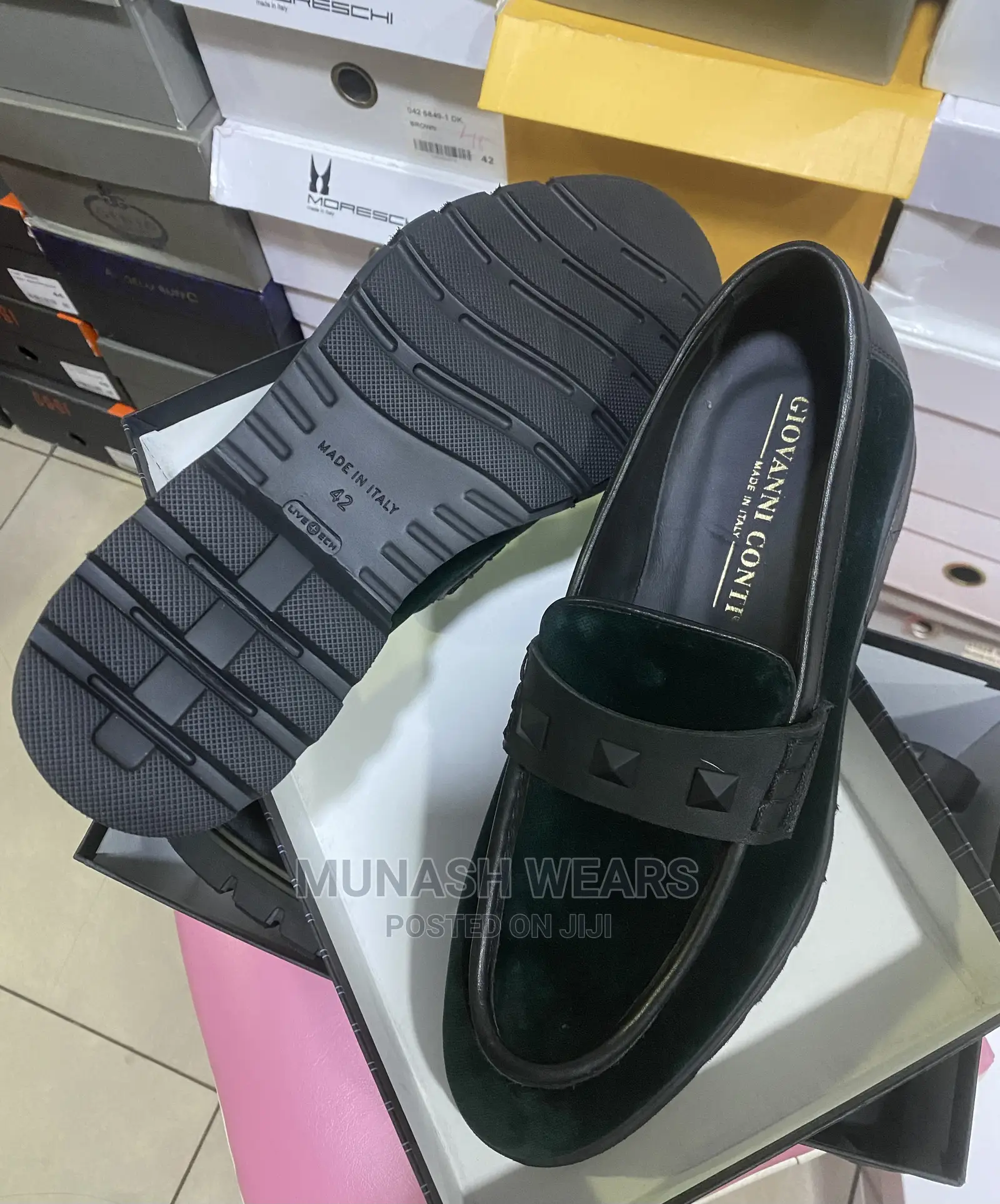 Italian Velvet Giovanni Conti Shoe