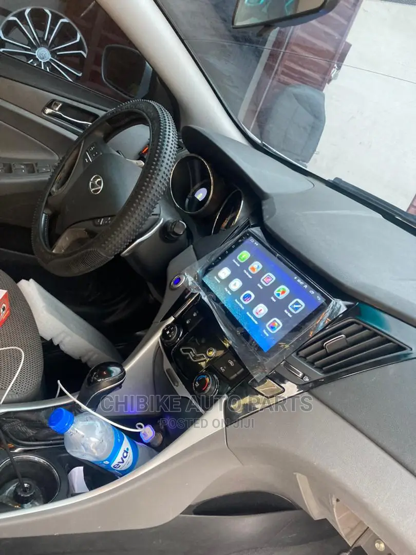 Hyundai Sonata 2011-2014 Navigation Android/Reverse Camera