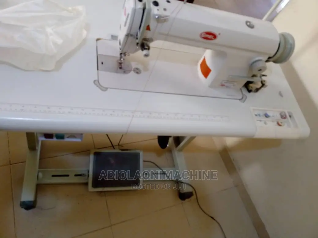 Emel Industrial Straight Sewing Machine