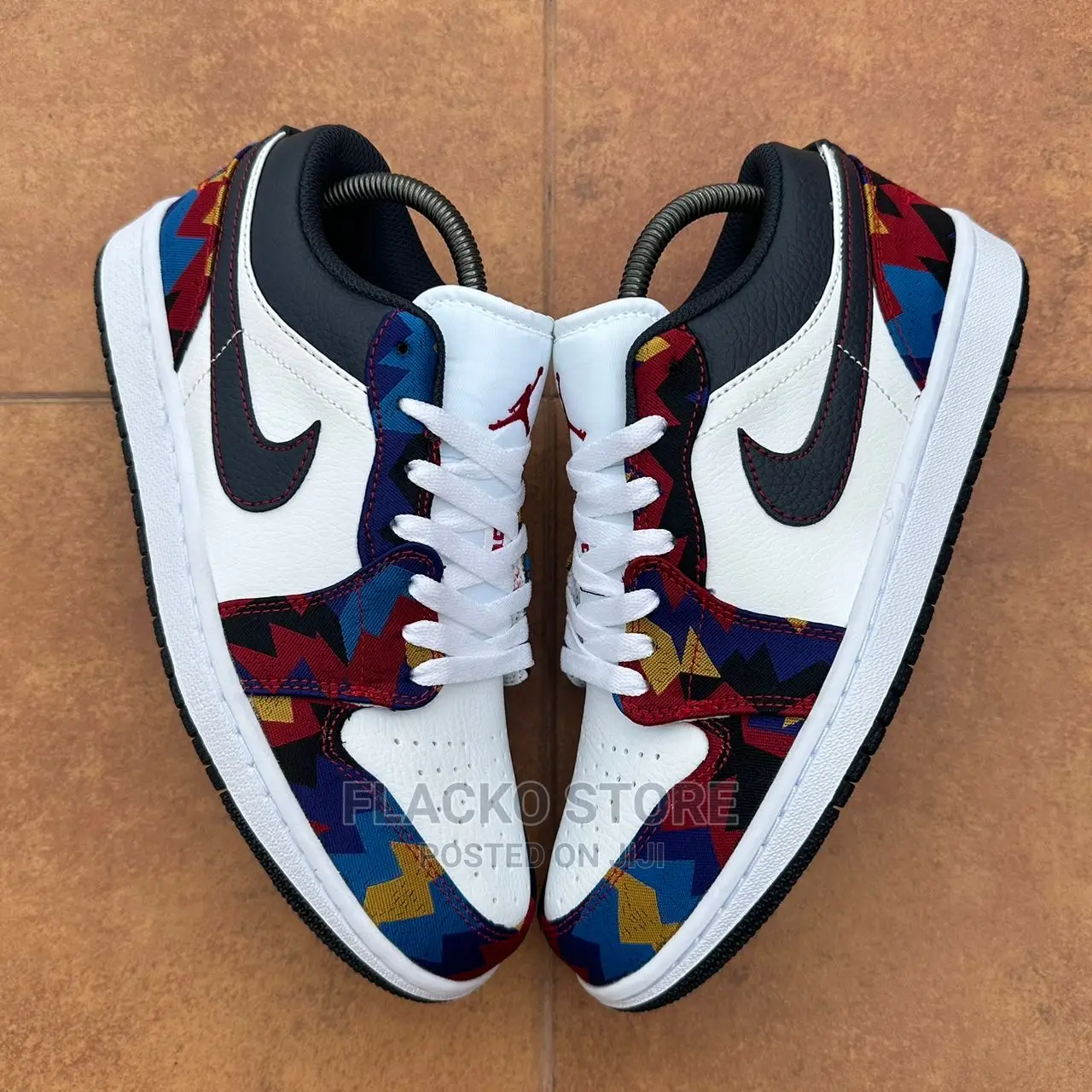 Original Air Jordan 1 Low Retro Nothing But Net Sneakers