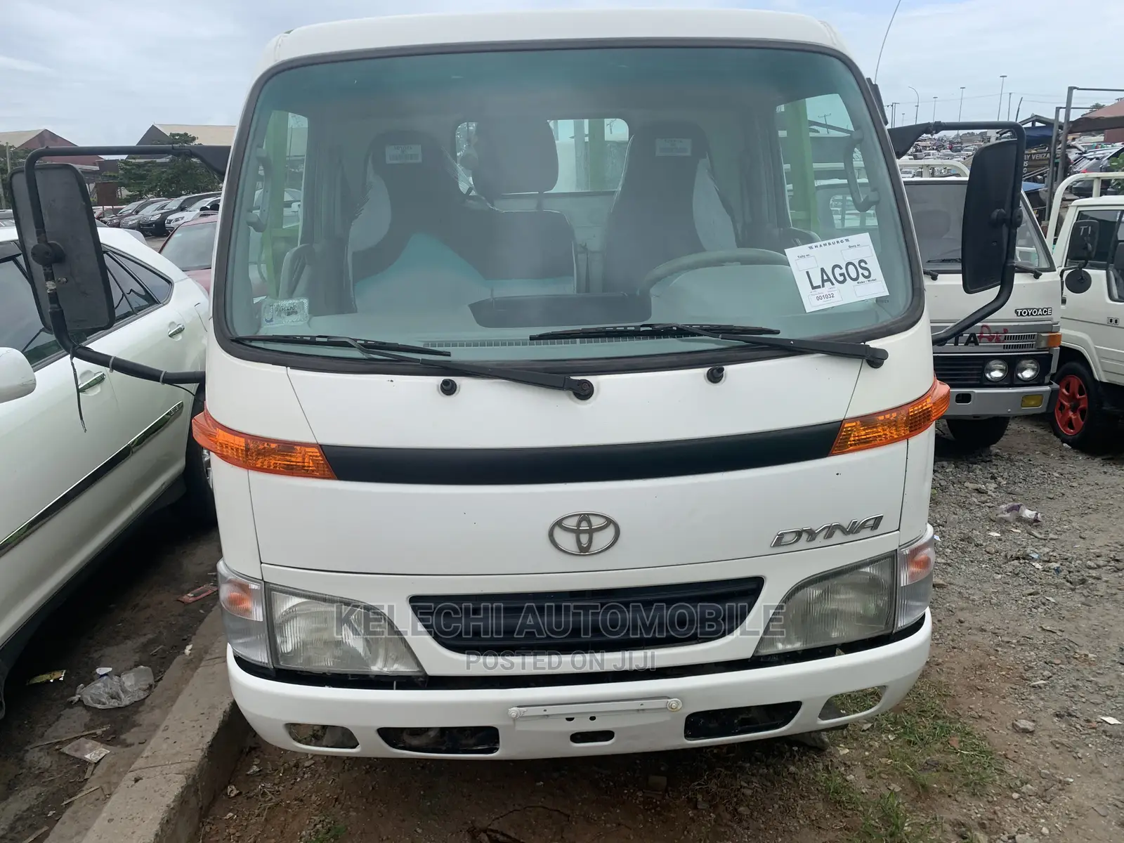 Toyota Dyna 2005 White
