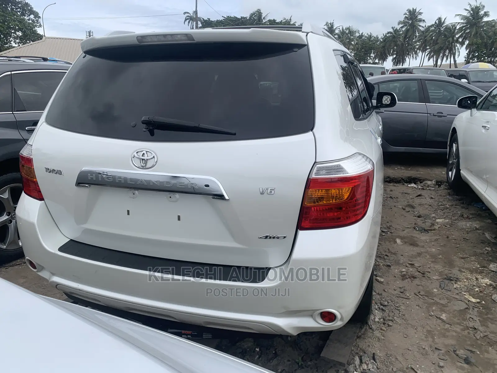 Toyota Highlander Limited 2010 White