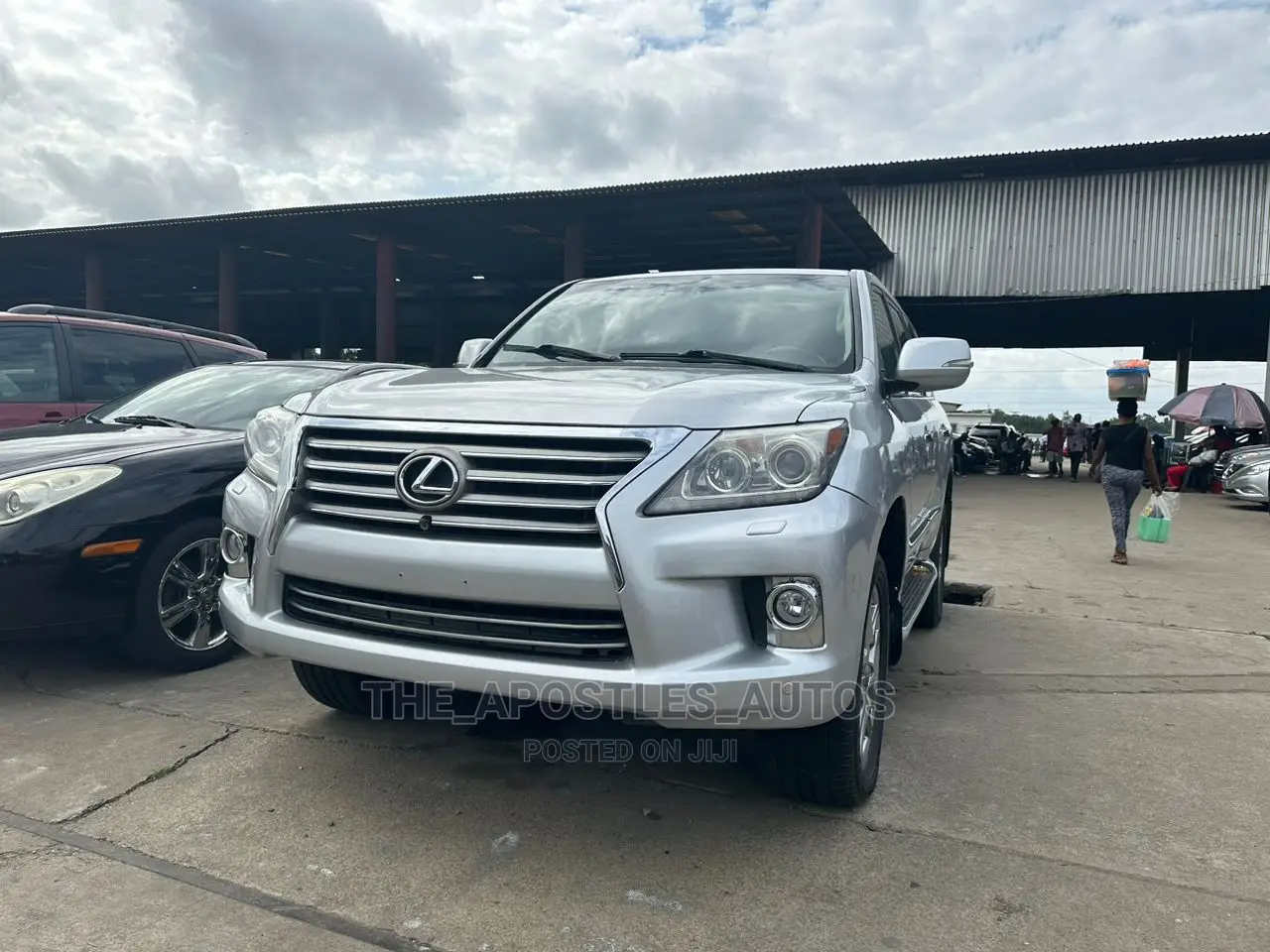 Lexus LX 570 AWD 2013 Silver