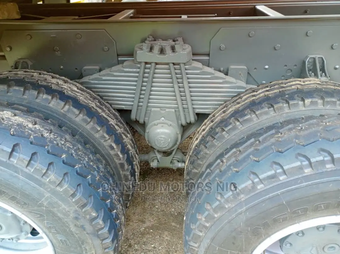 Howo Dumper 371 10tyres