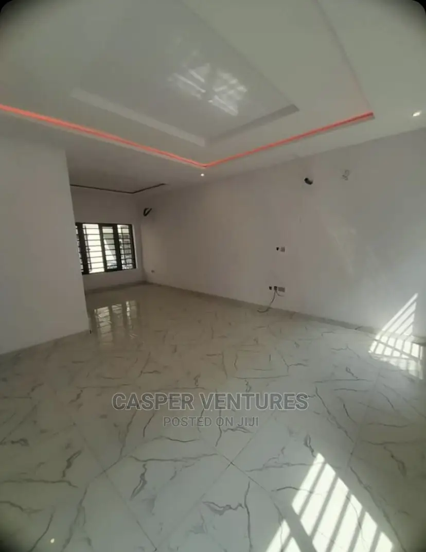 4bdrm Condo in Oniru, Victoria Island Extension for sale