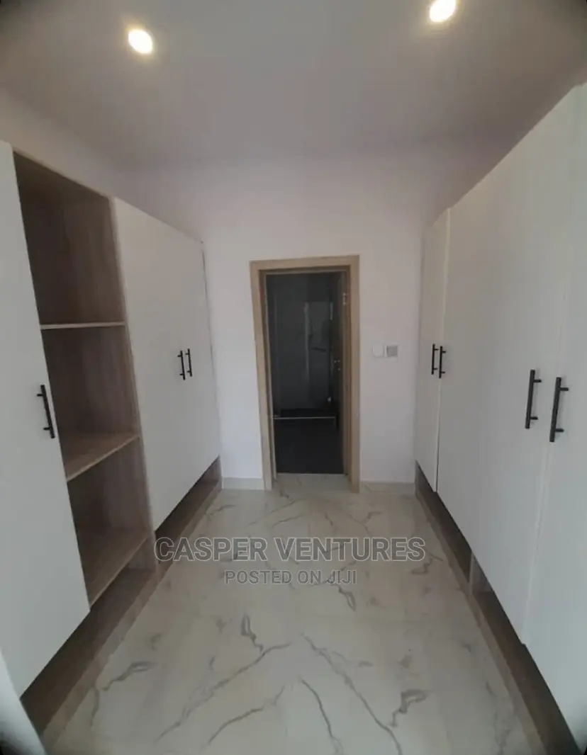 4bdrm Condo in Oniru, Victoria Island Extension for sale
