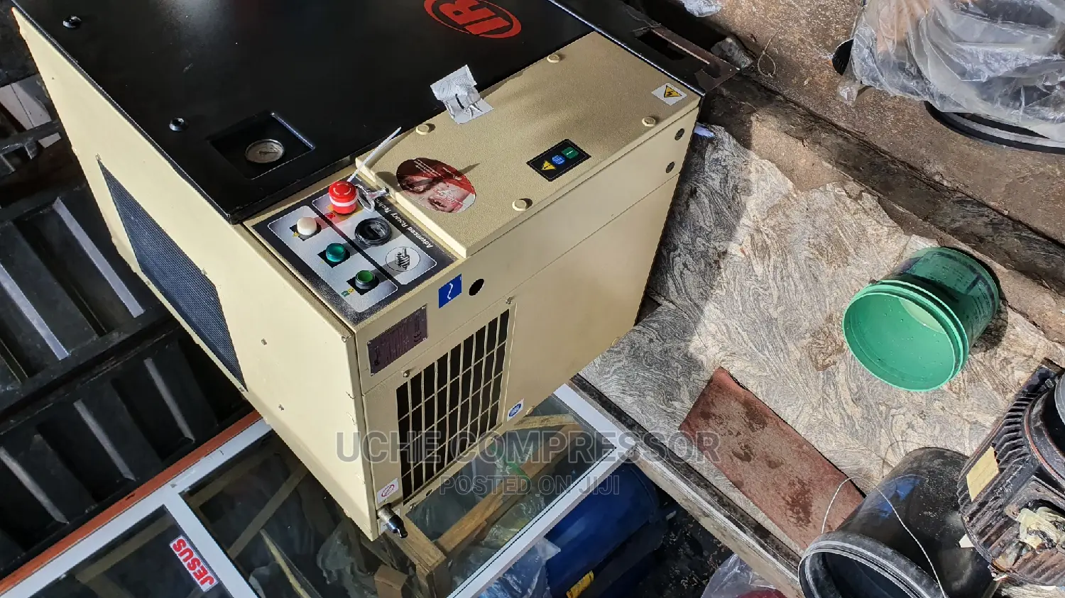 Ingersoll Rand Screw Air Compressor 20hp