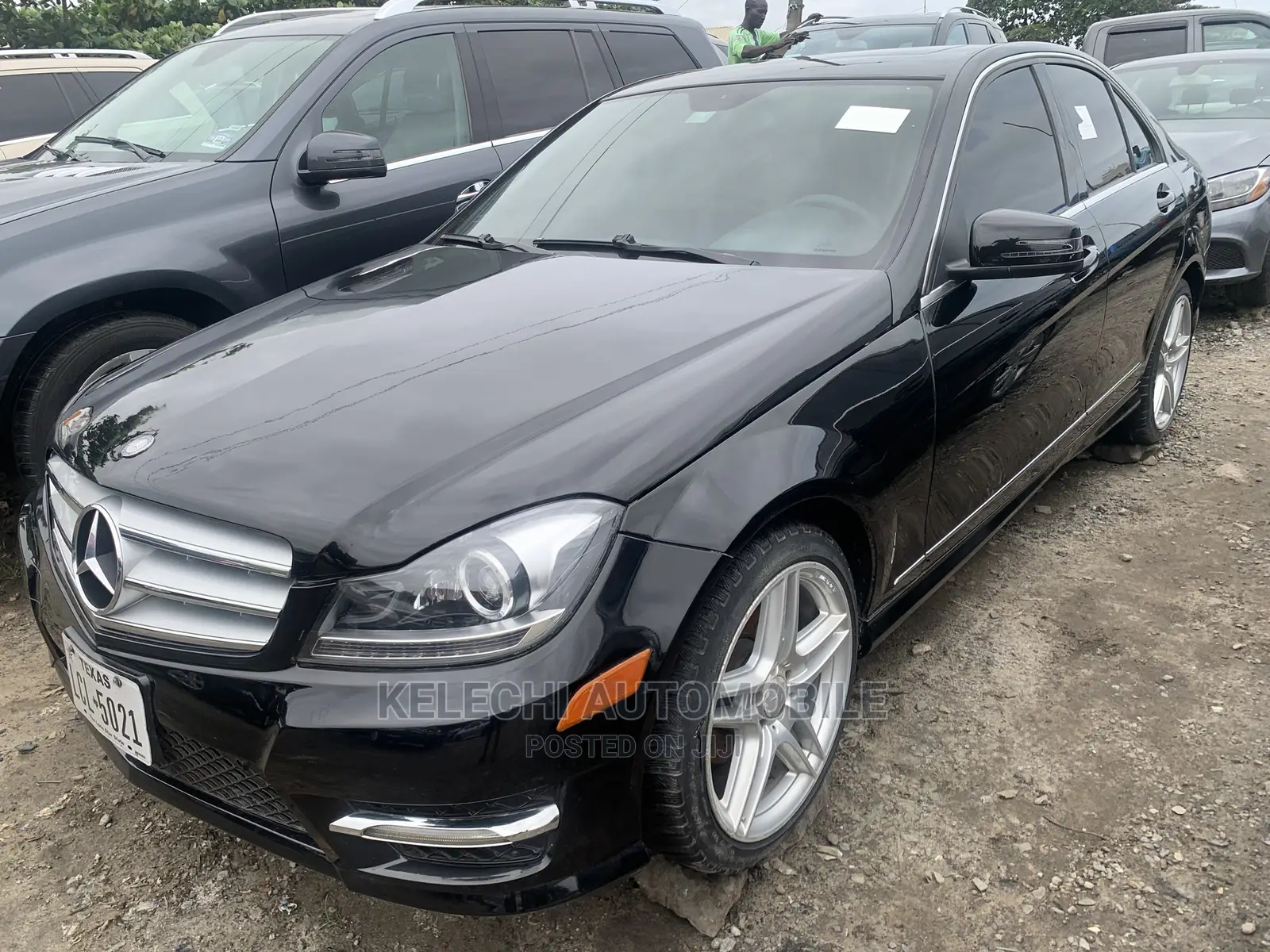 Mercedes-Benz C300 2011 Black