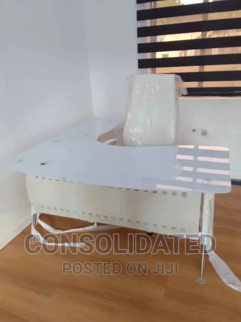 Quality Executive Glass Top Office Table With Drawers.