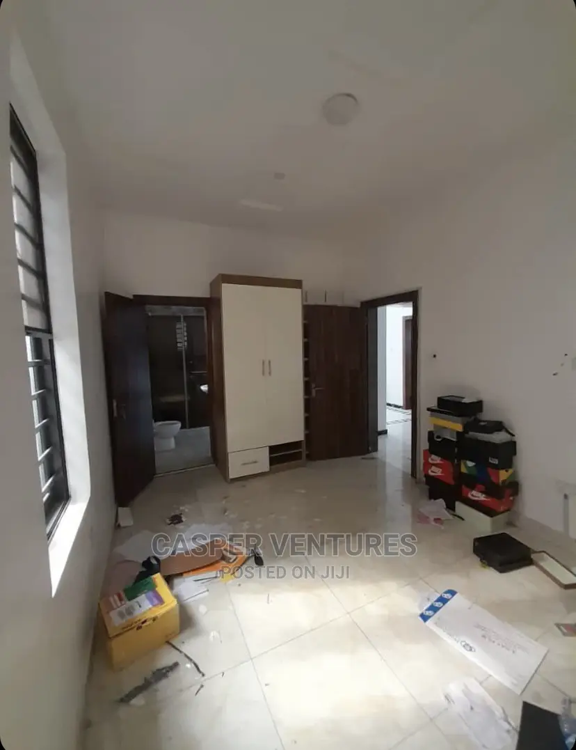 2bdrm Apartment in Bera, Chevron for rent