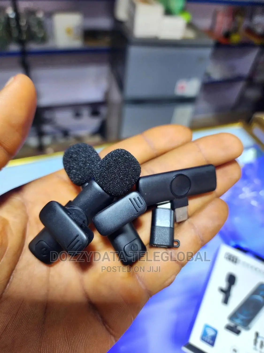  Dual Wireless Microphone for Type C Mobile Phones