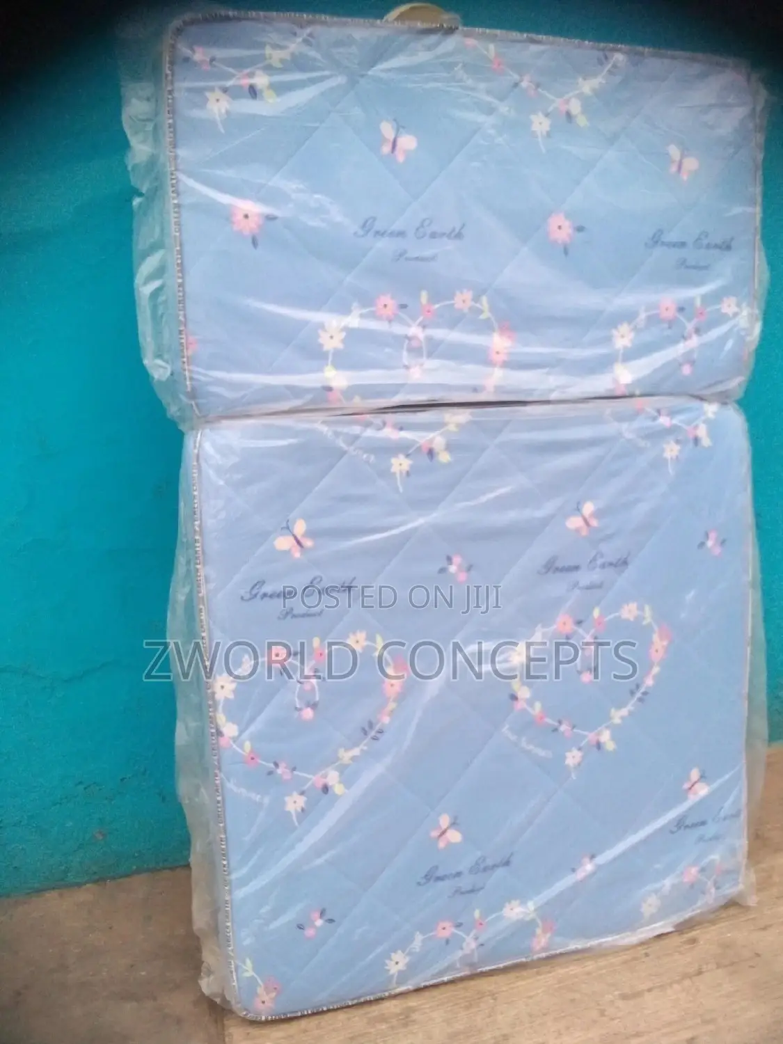 4 1⁄2 by 6 by 6" Semi Orthopedic Matress