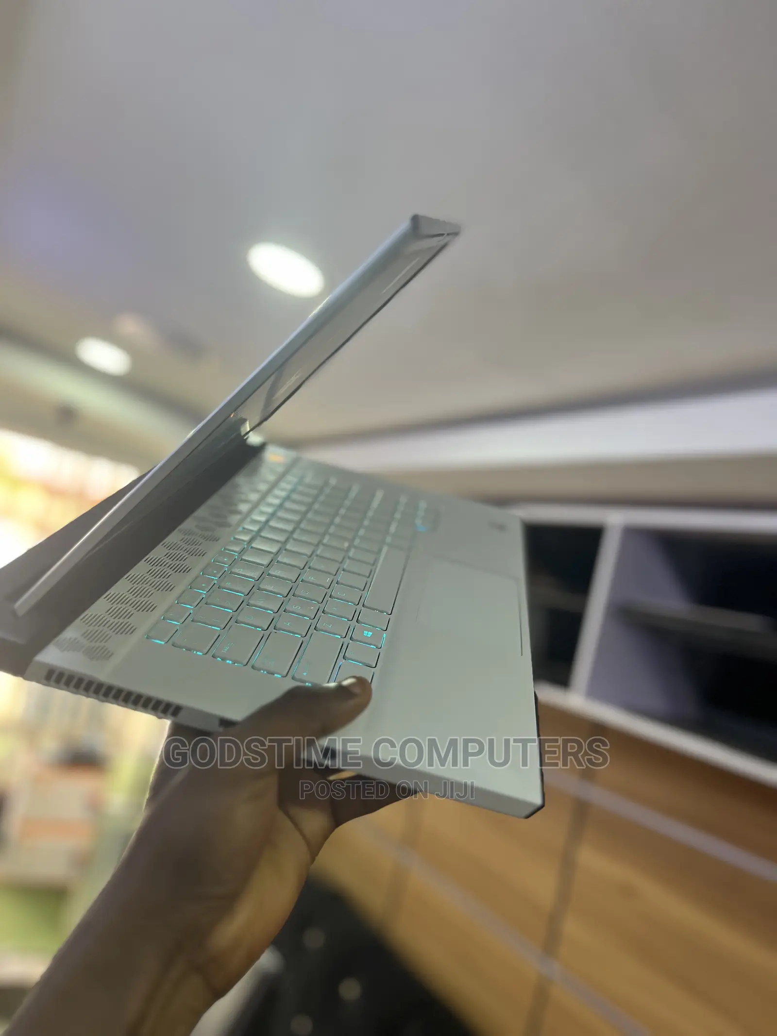 New Laptop Dell 32GB Intel Core I7 SSD 1T