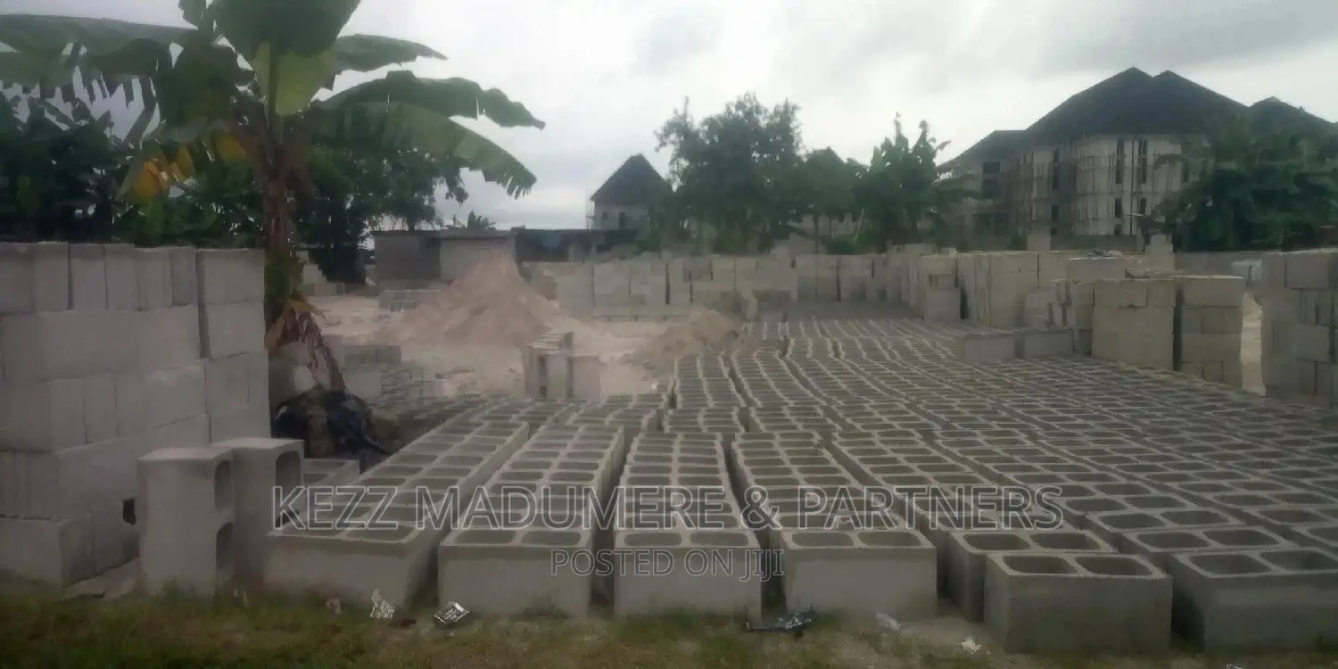 5 Plots of Land at Sars Major Road