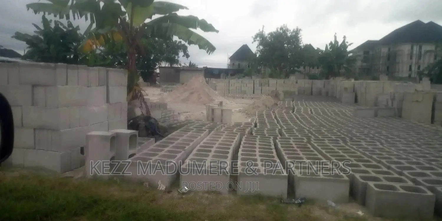 5 Plots of Land at Sars Major Road