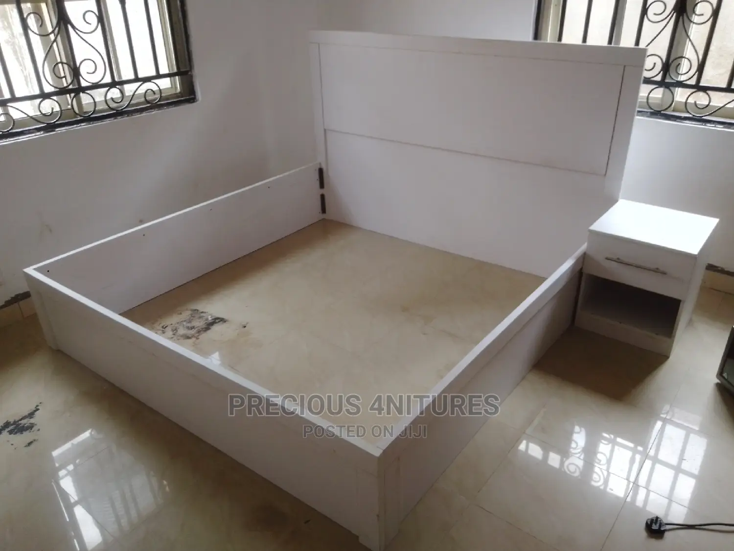 Bed Stand/Frame