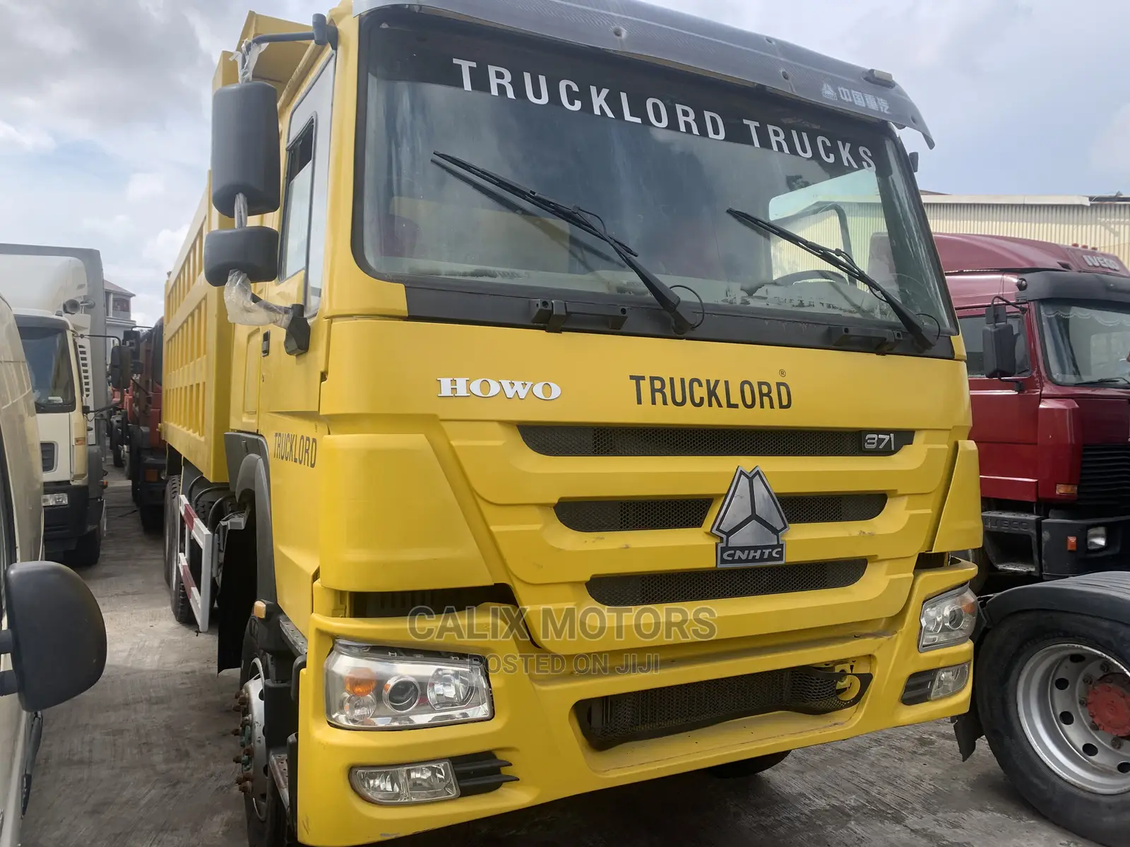 New Arrival Foreign Used HOWO CNHTC TRUCK 10TIRES
