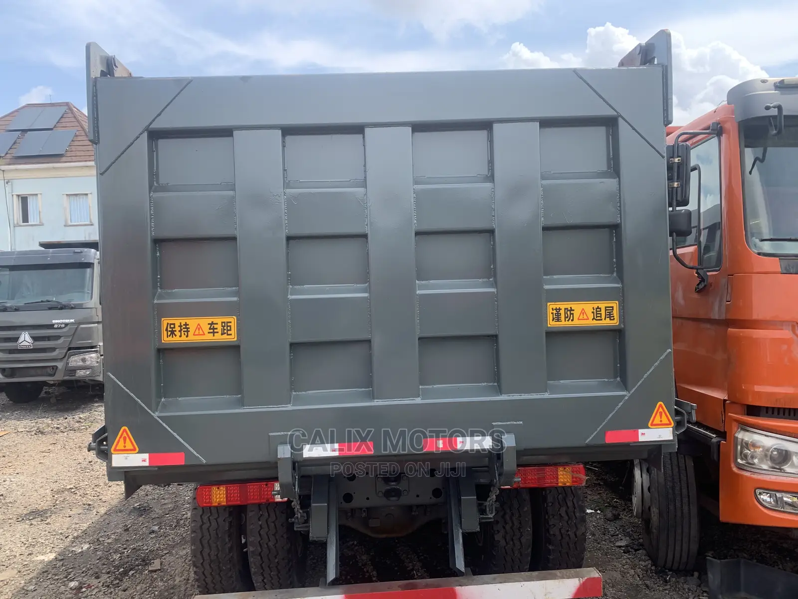 Foreign Used Howo CNHTC 10 Tires Truck