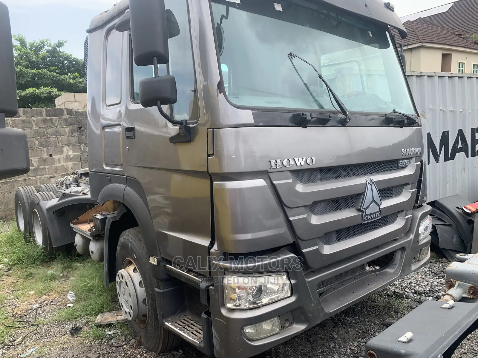 Foreign Used Howo CNHTC Truck Head Gray Color