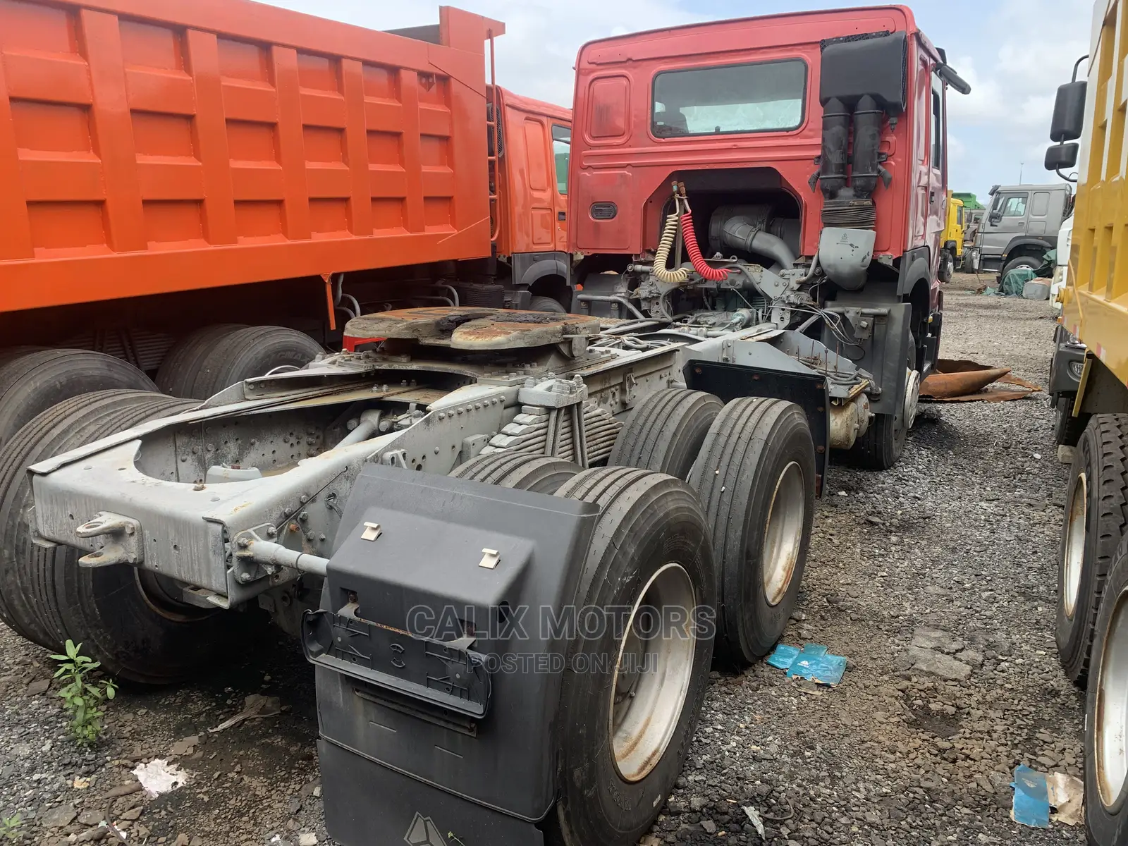 Foreign Used Howo CNHTC Truck Head Red Color