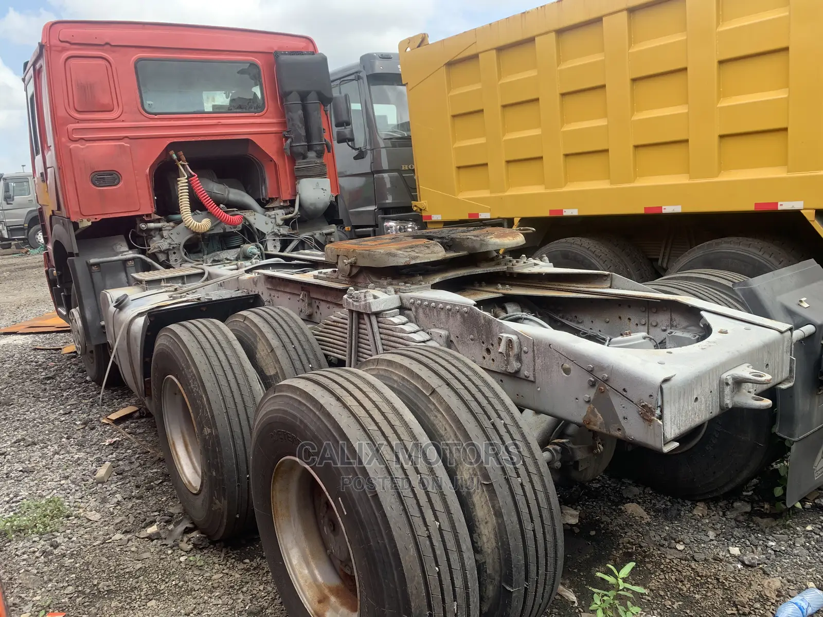 Foreign Used Howo CNHTC Truck Head Red Color