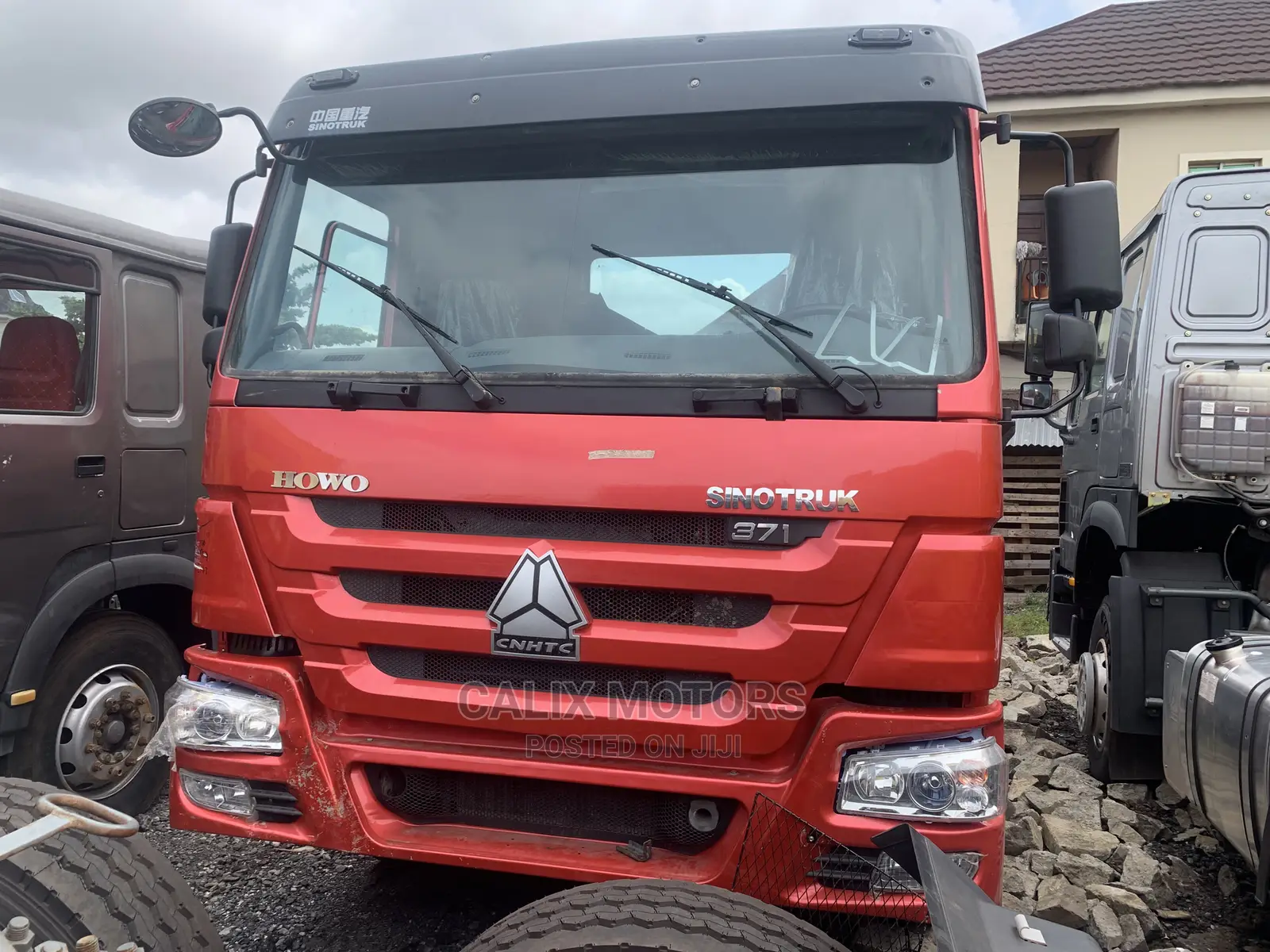 Foreign Used Howo CNHTC Truck Head Red Color
