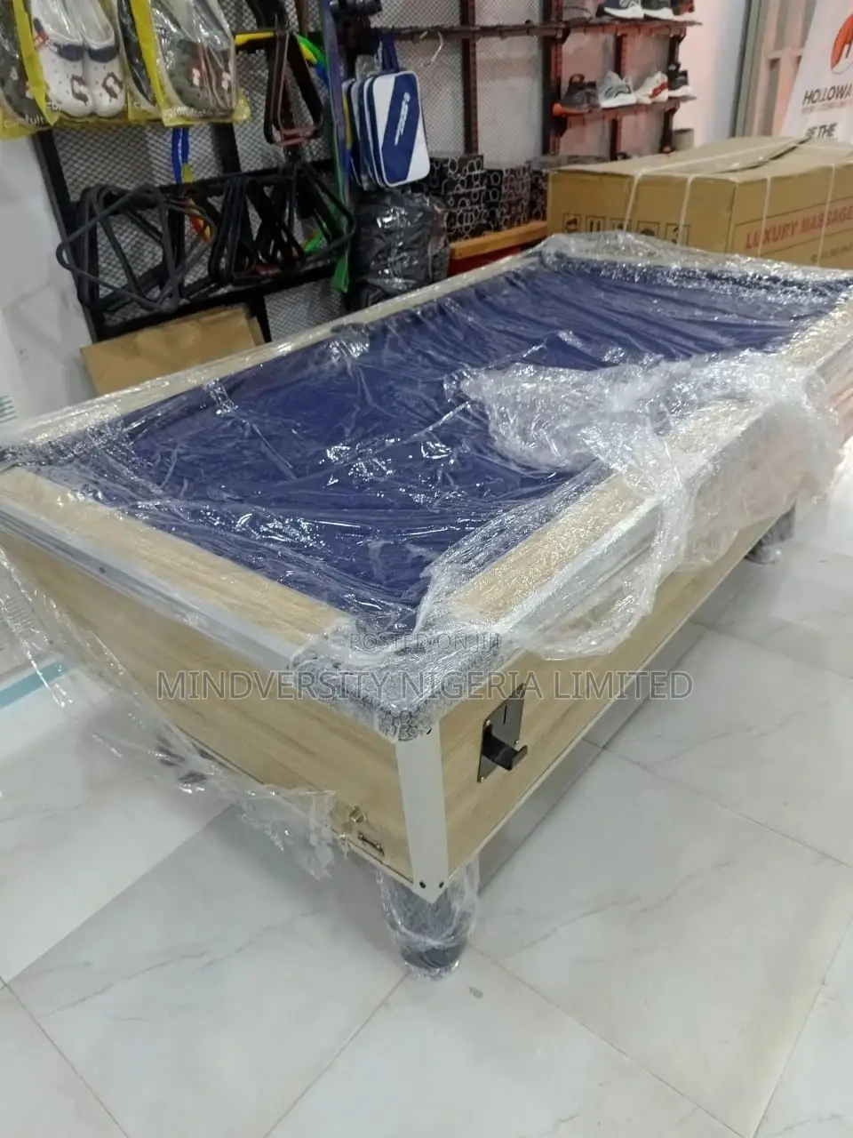 Coin Snooker Board With Complete Accessories