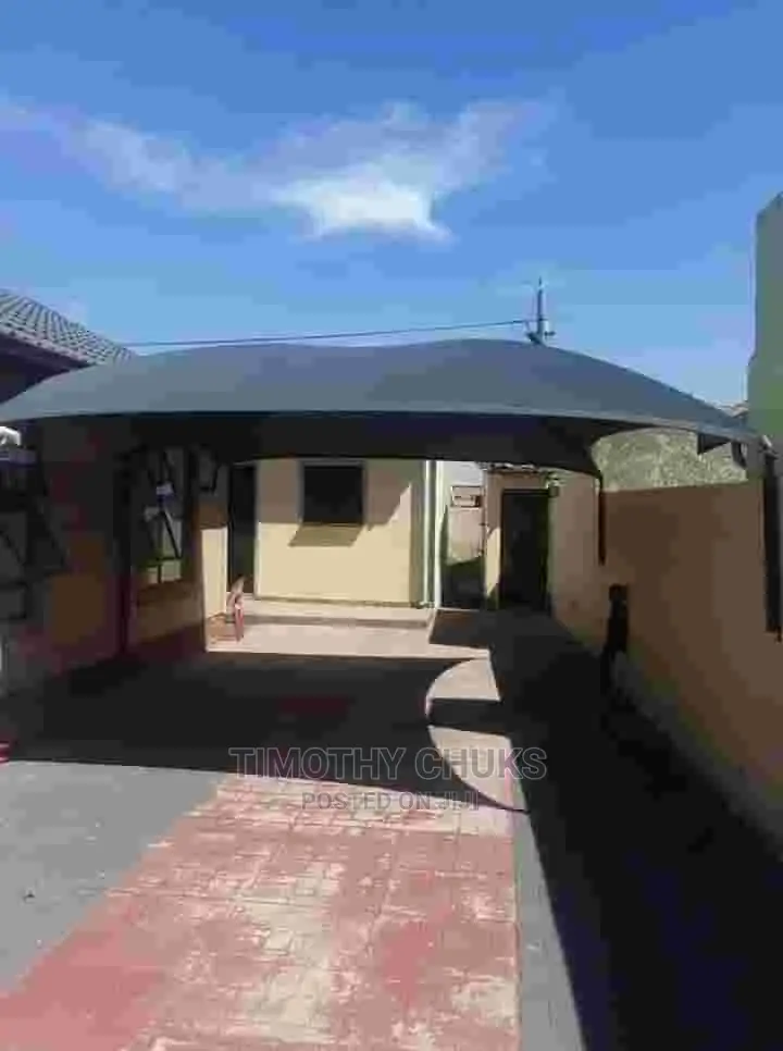 Solid Carport