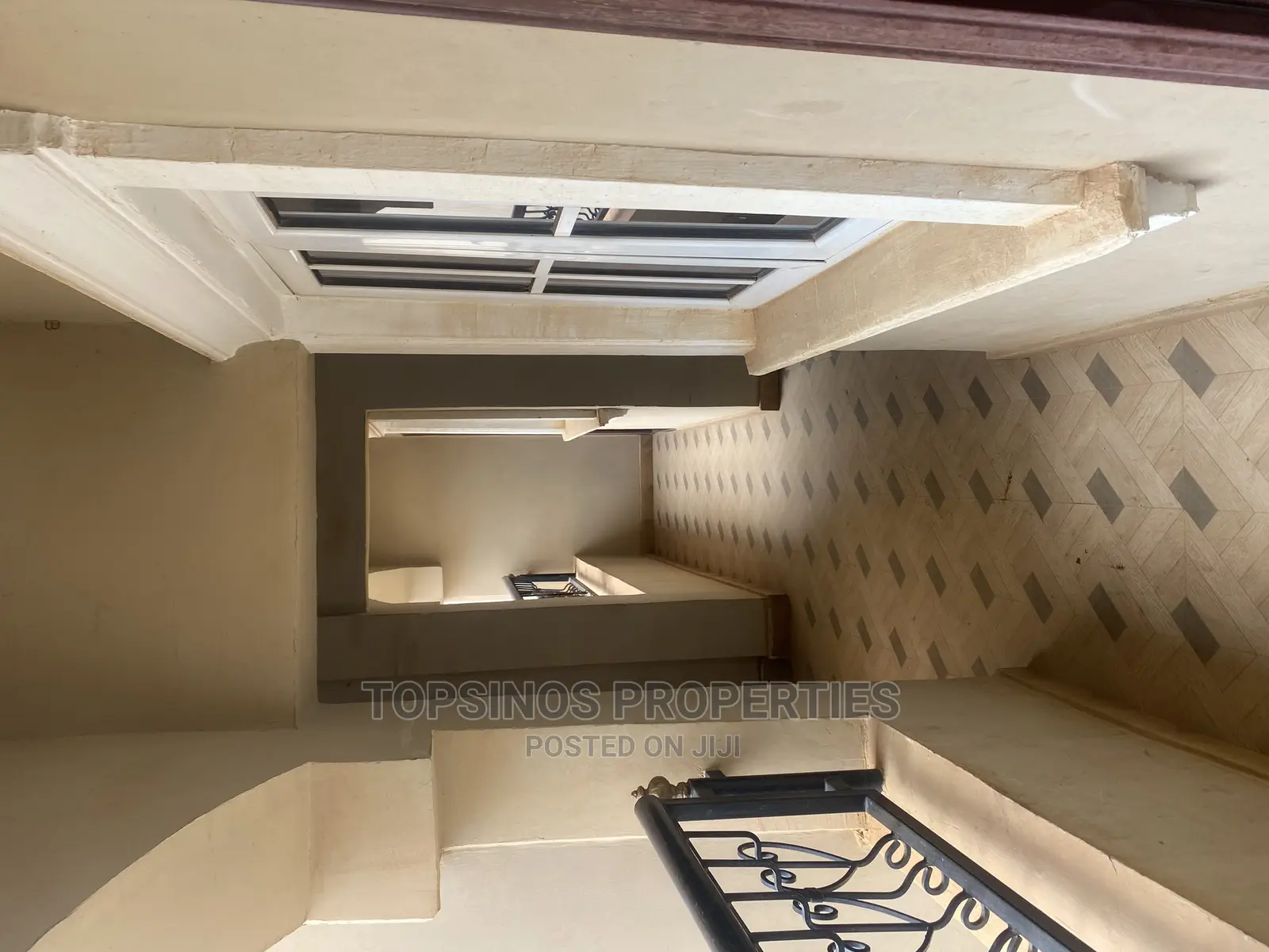 2bdrm Block of Flats in Dawaki for rent
