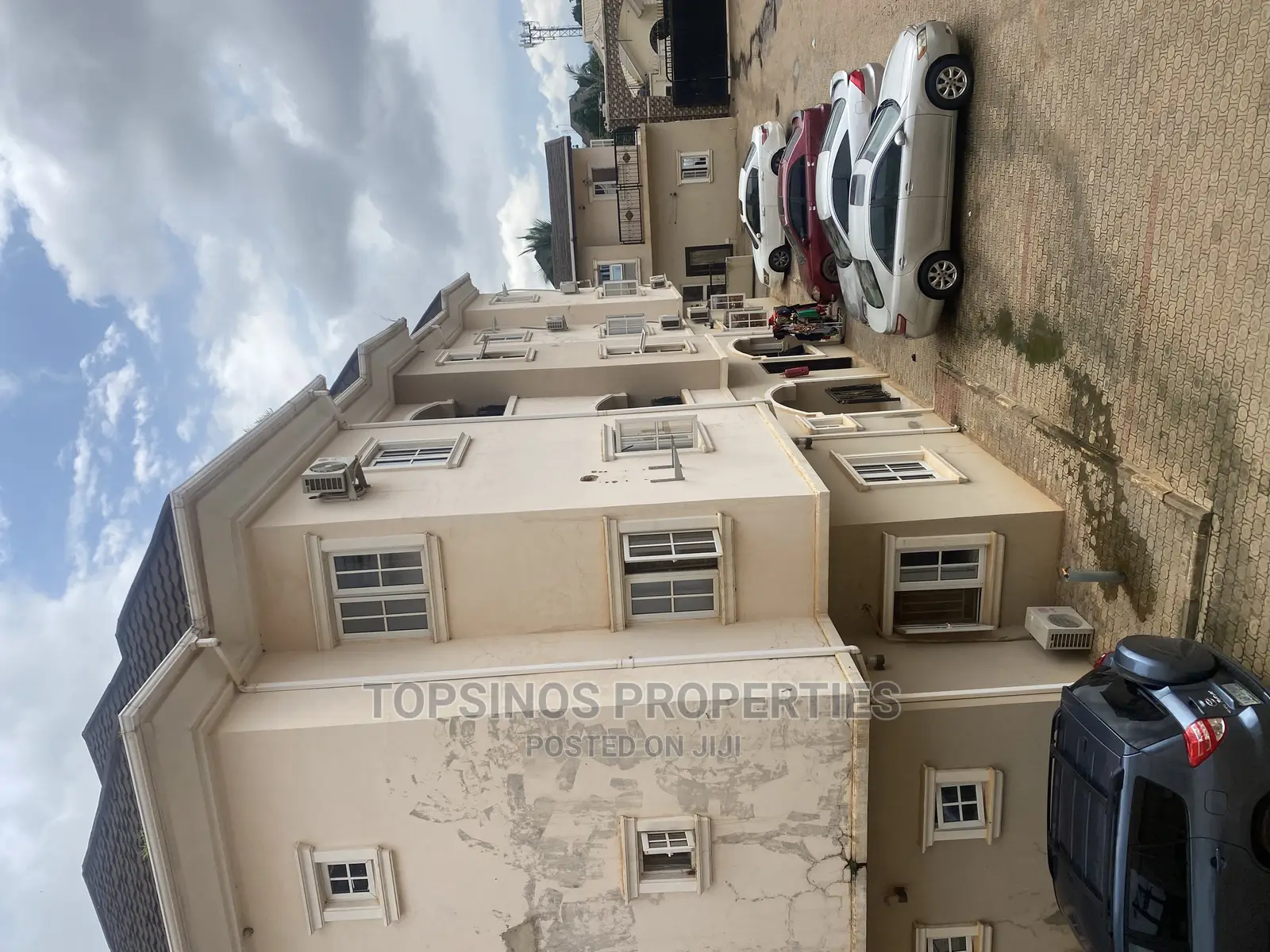 2bdrm Block of Flats in Dawaki for rent