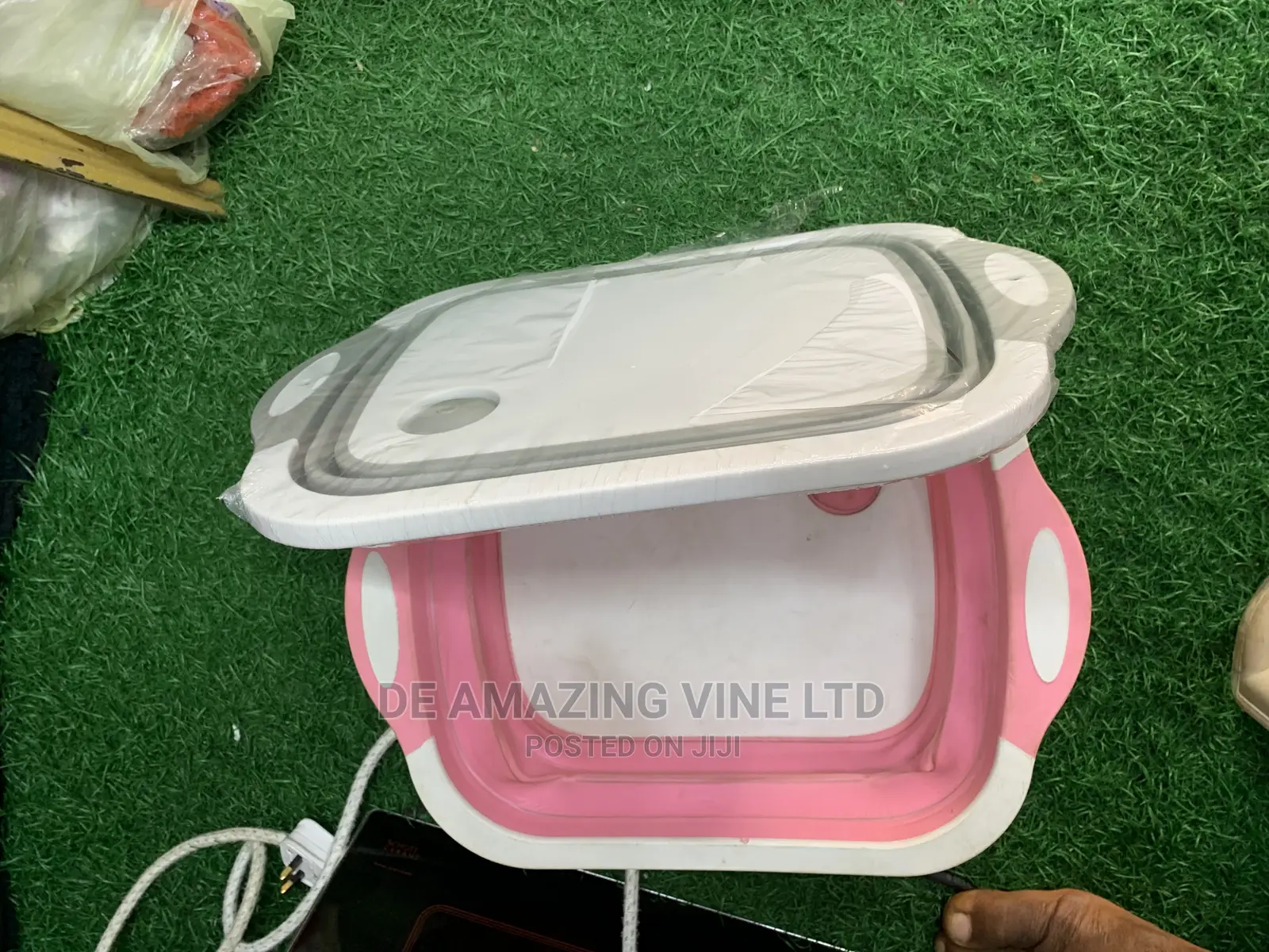Ford Able Cutting Board and Washing Bowl Two in One