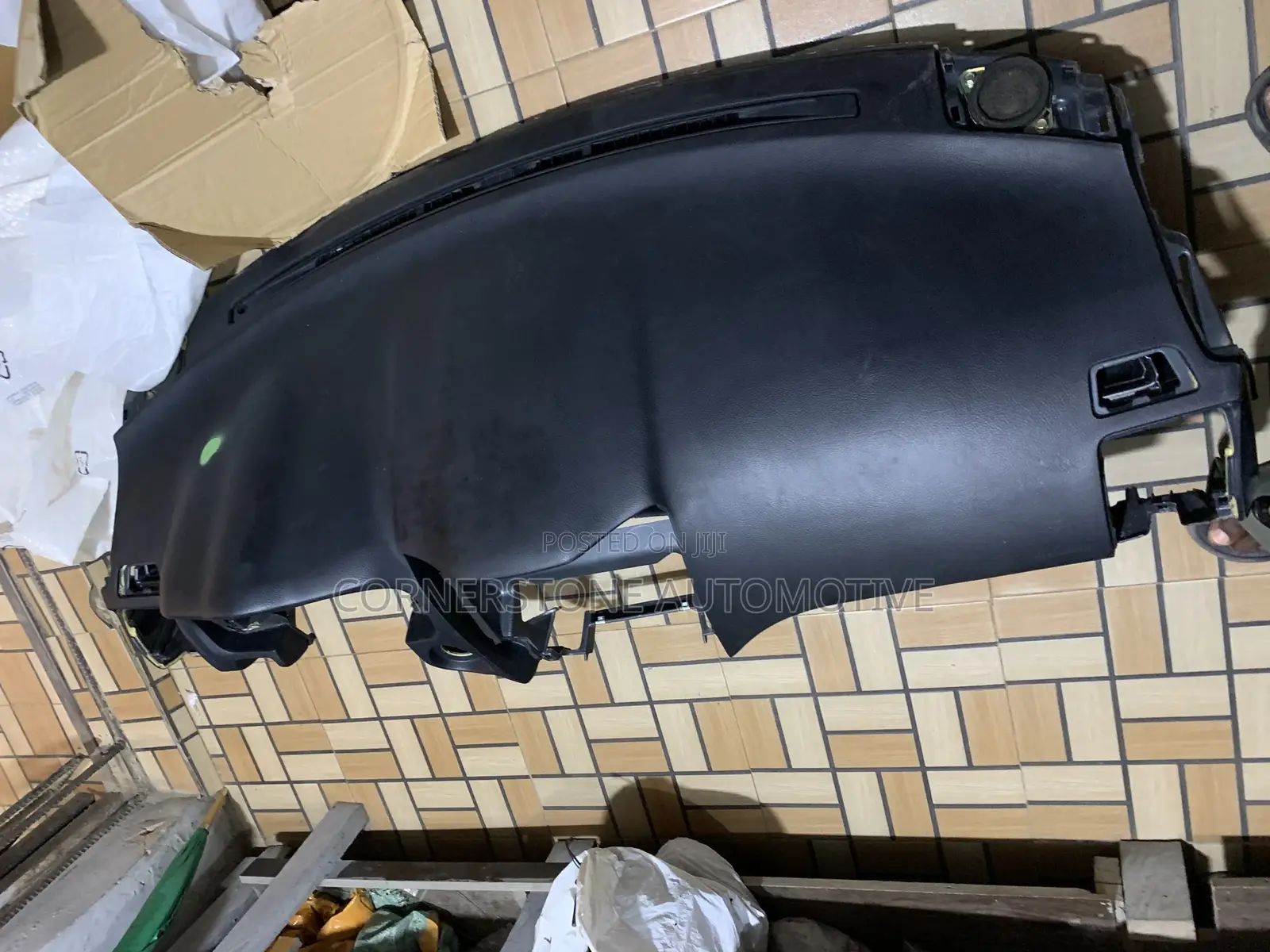 Dashboard Rx 330