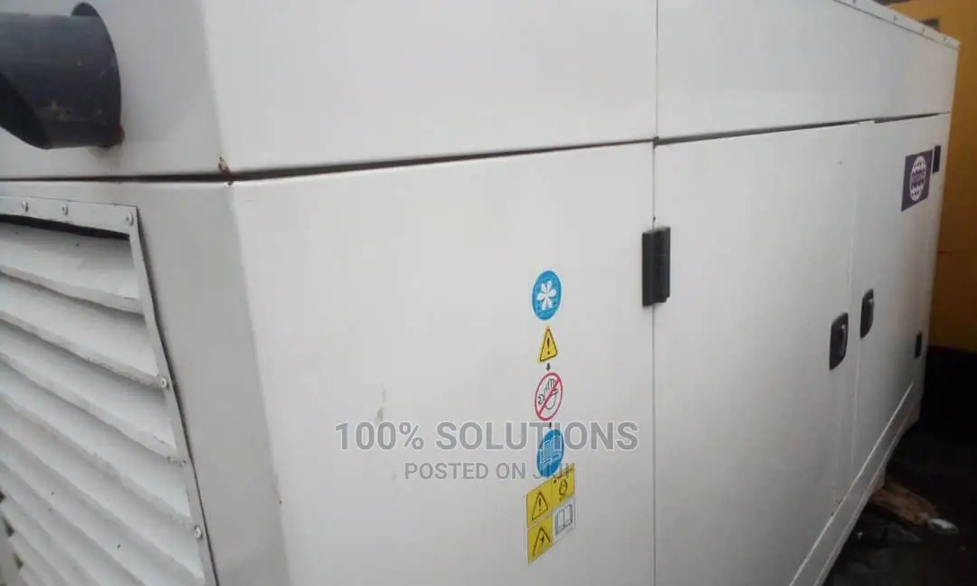 Neat 100KVA FG Wilson Perkins Engine Sound Proof Generator