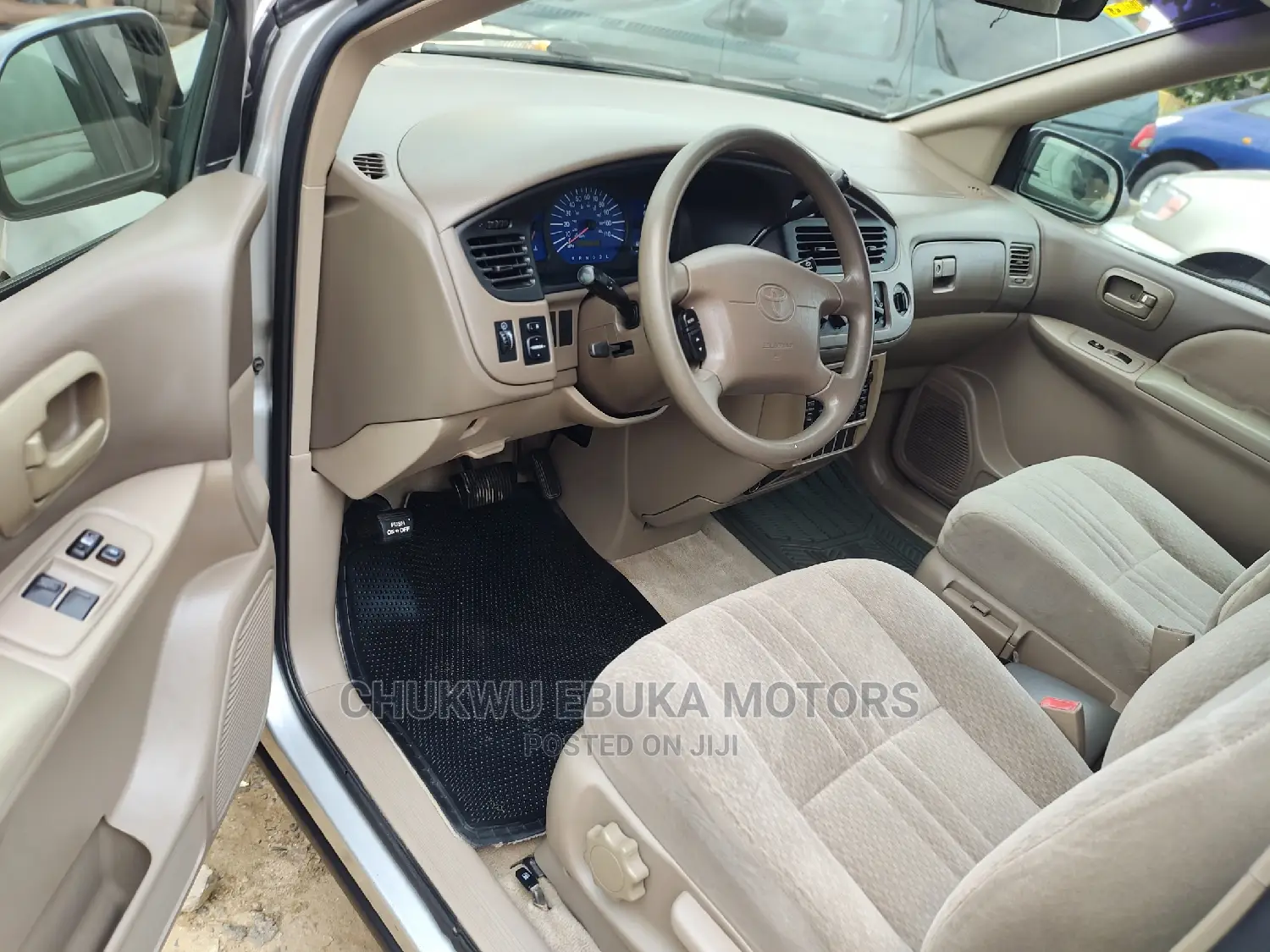 Toyota Sienna CE 2002 Silver