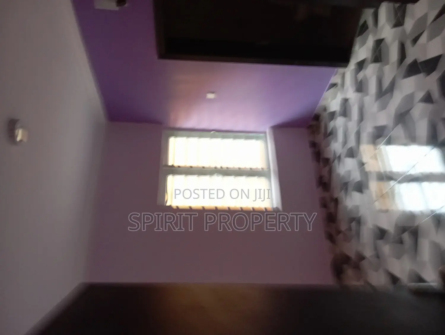 3bdrm Apartment in Shangisha, Magodo for rent