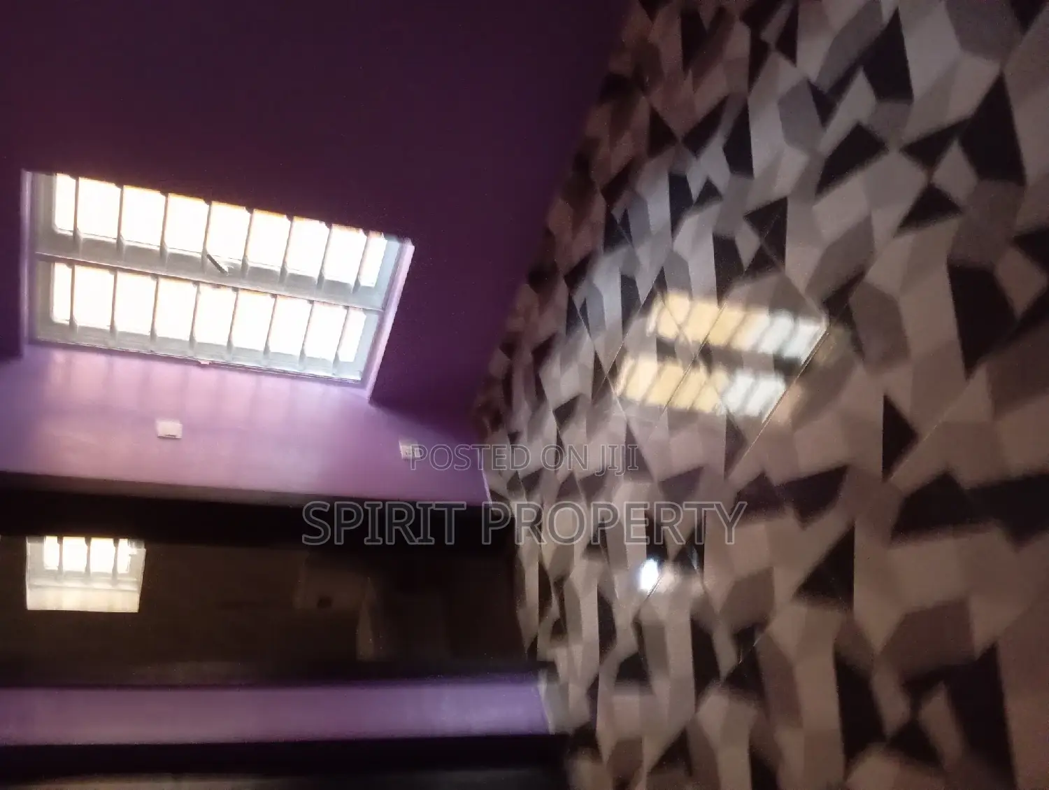 3bdrm Apartment in Shangisha, Magodo for rent