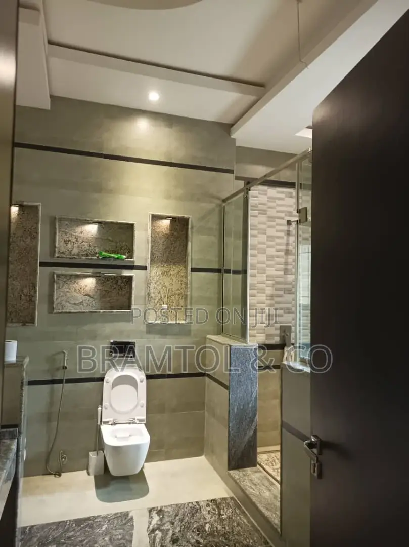 4bdrm Townhouse / Terrace in With Bq, Jahi for rent