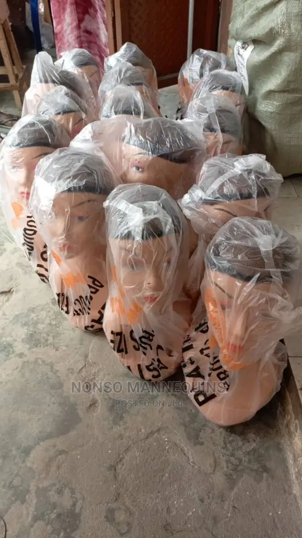 Plastic Female Mannequins Heads for Wigs)Hats Etc