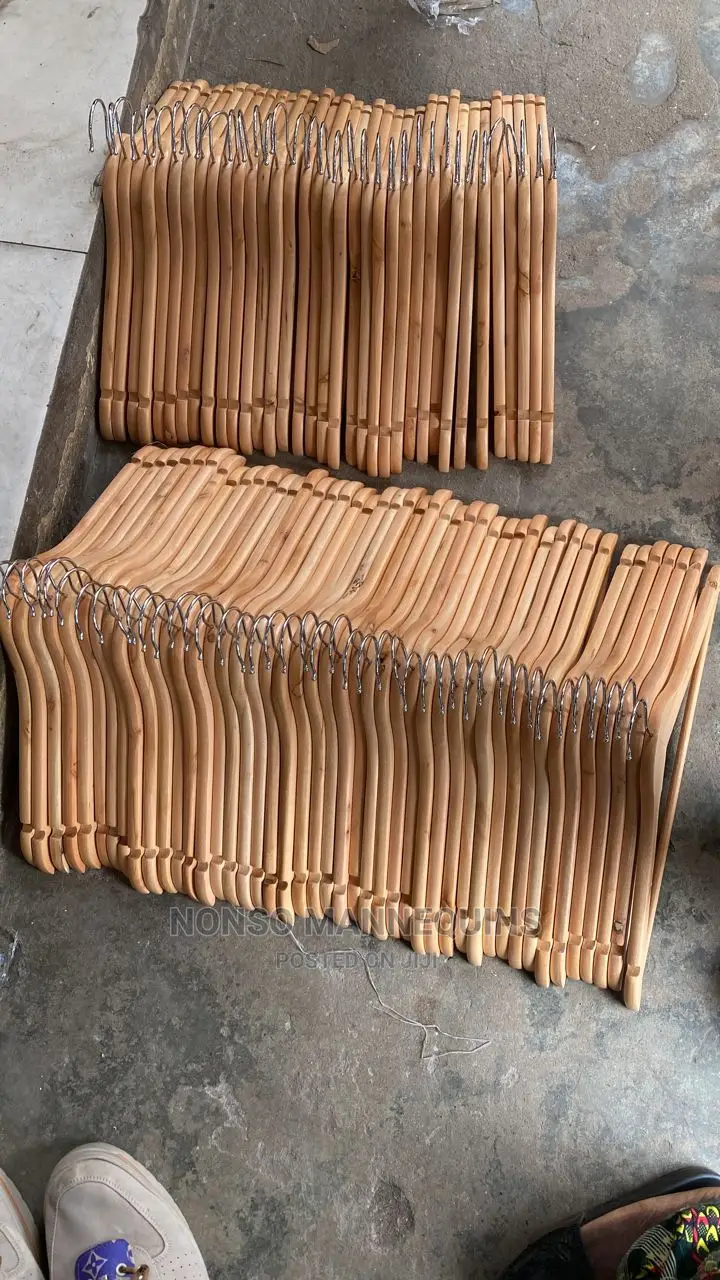 Best Seller Wooden Hangers With Quality