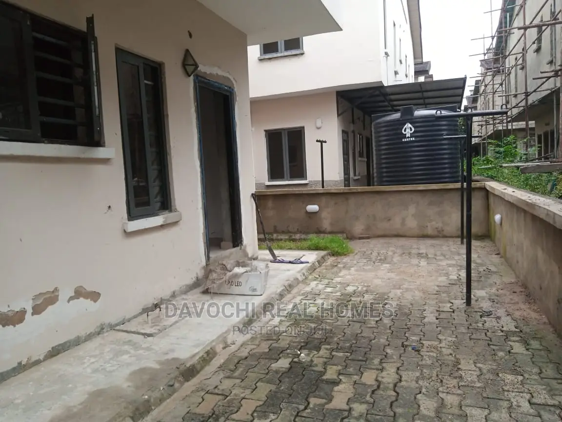4bdrm Duplex in Harris Drive Vgc, Lekki for rent