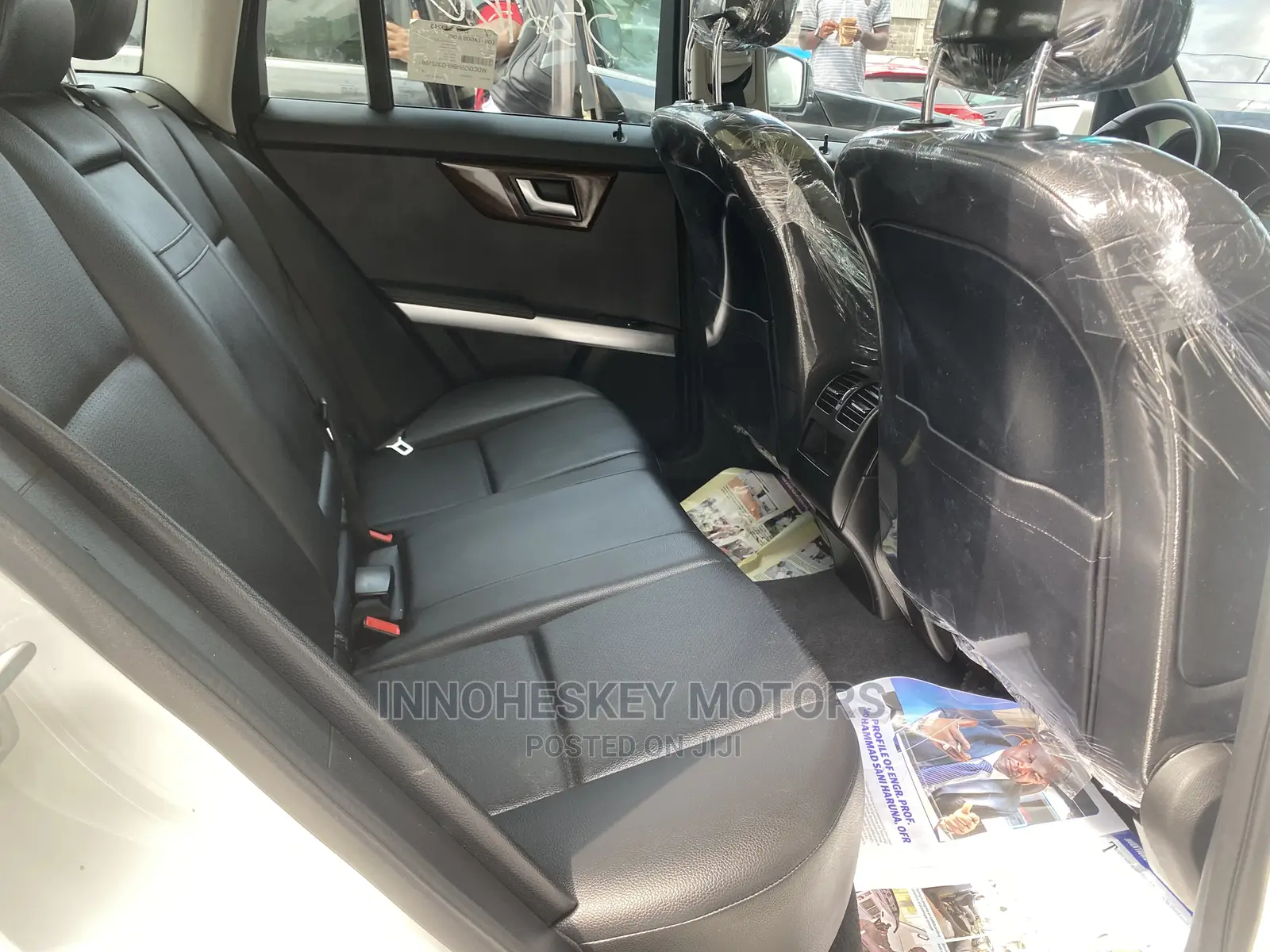 Mercedes-Benz GLK-Class Base GLK 350 4dr AWD 4MATIC (3.5L 6cyl 7A) 2015