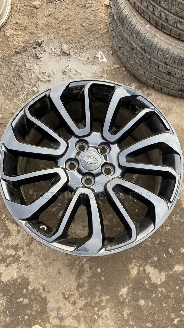 20* Range Rover Sports