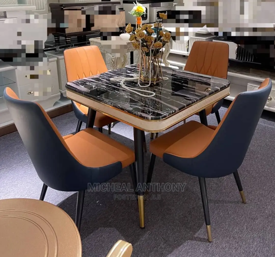 Executive Royal Table by 4