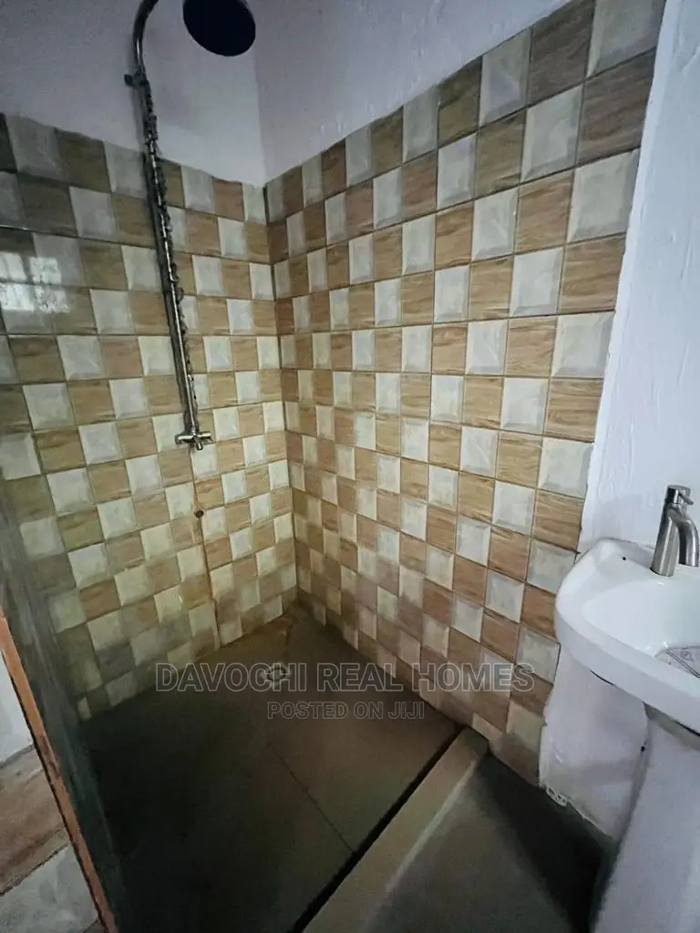 1bdrm Apartment in Ikota Lekki for rent